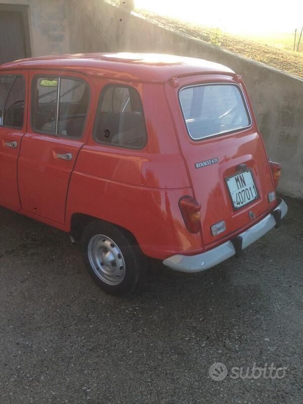 Usata Renault R4 33 CV (24 kW) 1986 Rosso Utilitaria