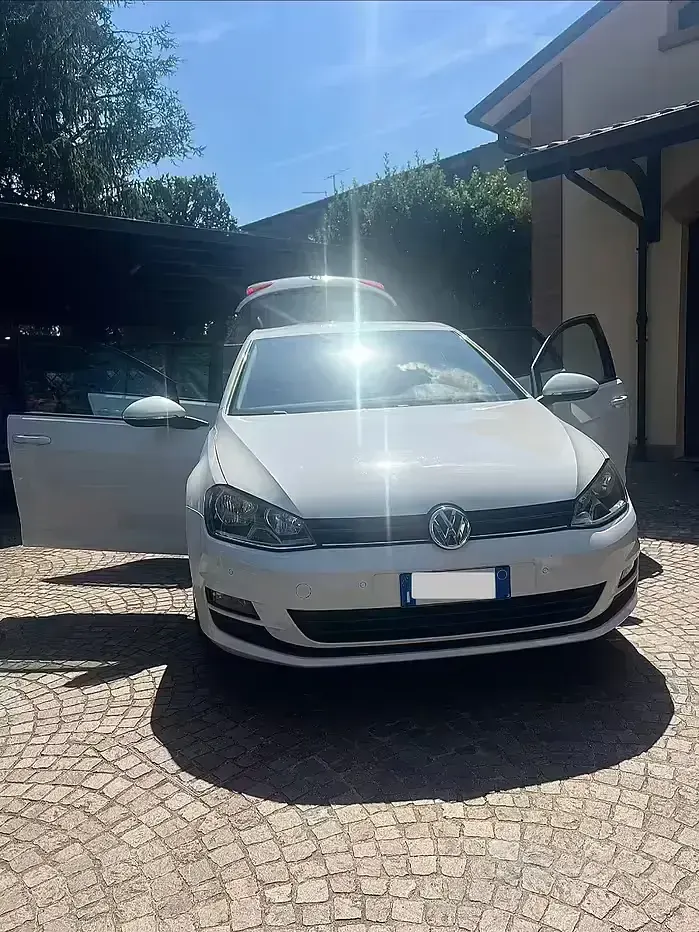Usata VW Golf VII 90 CV (66 kW) 2015 Bianco Berlina
