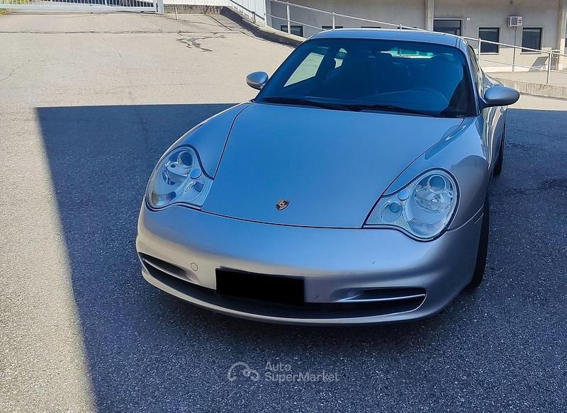 Usata Porsche 911 320 CV (235 kW) 2001 Argento Coupé