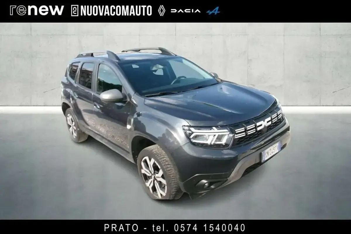 Usata Dacia Duster Journey 101 CV (74 kW) 2023 Grigio SUV