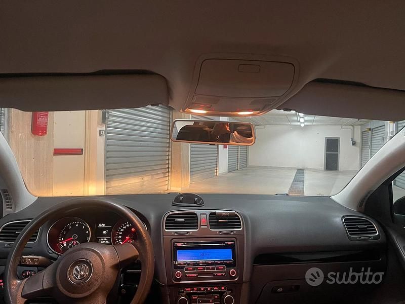 Usata VW Golf VI Comfortline 122 CV (89 kW) 2009 Nero Utilitaria