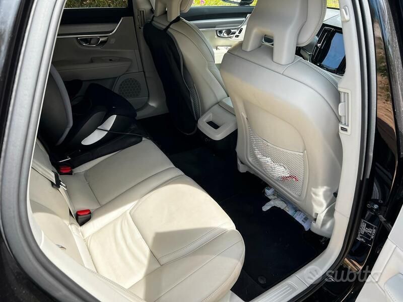 Usata Volvo V90 2018 Nero Station wagon
