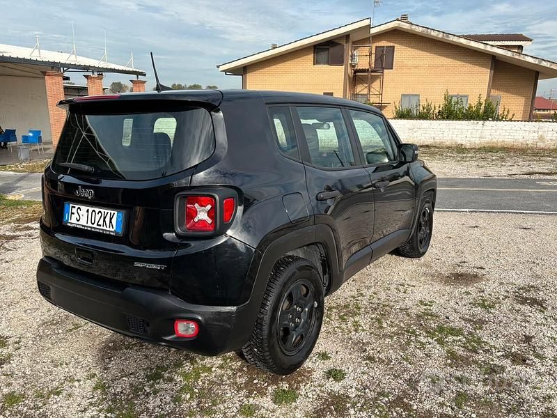 Usata Jeep Renegade Longitude 120 CV (88 kW) 2018 Nero SUV