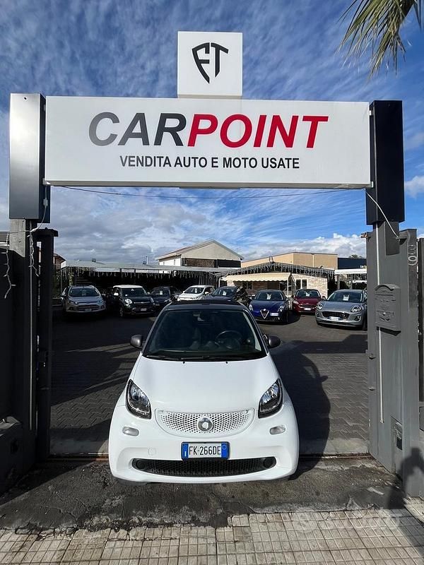 Bianco Usata 2017 Smart ForTwo Cabrio Passion Cabrio | 14.900 € (Molto cara) - Immagine 1/4