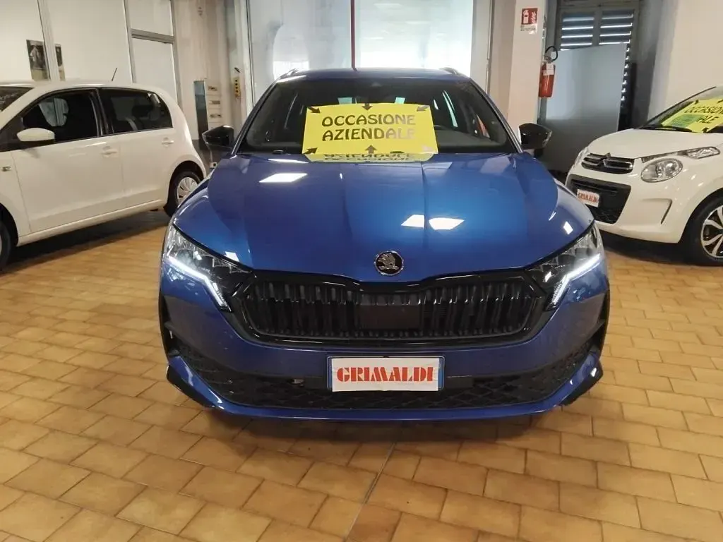 Usata Skoda Octavia SportLine 150 CV (110 kW) 2025 Blu race / metallizzato Station wagon