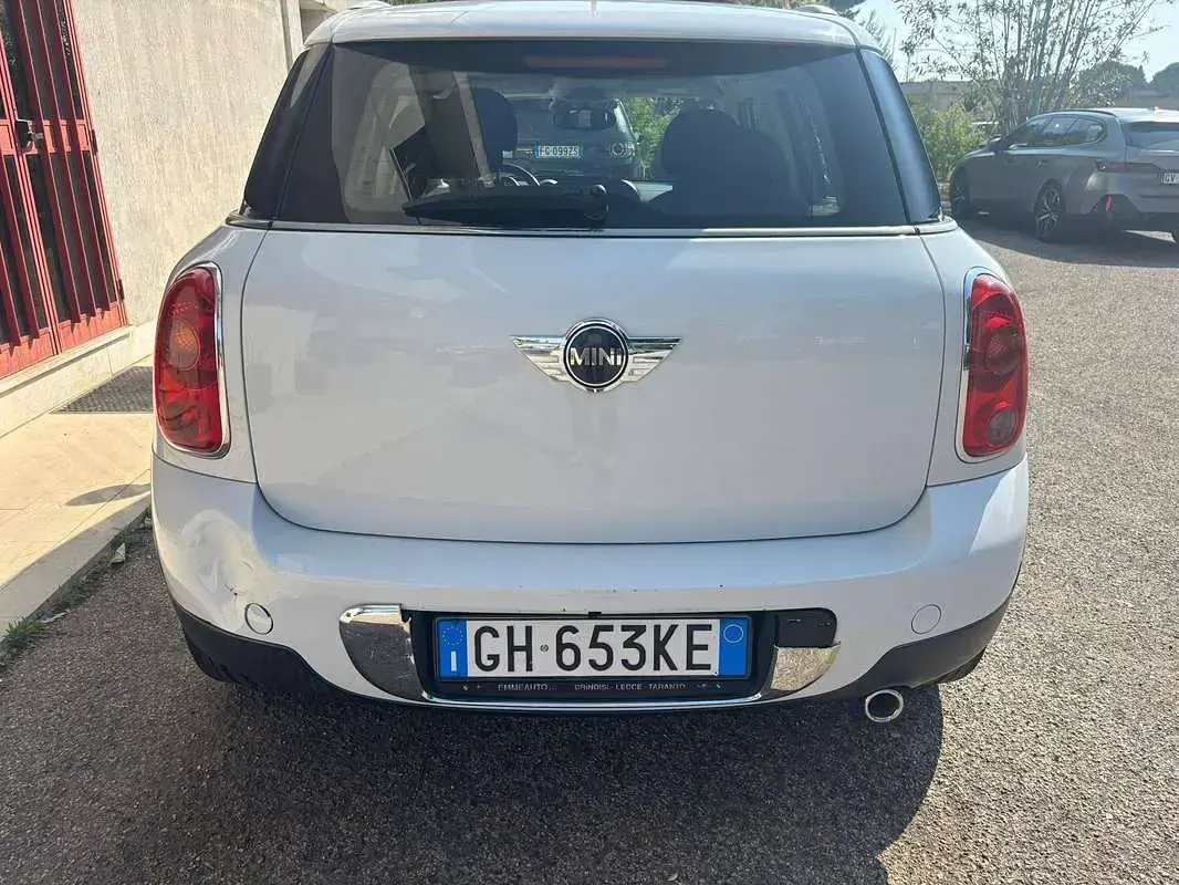 Usata Mini One D Countryman 90 CV (66 kW) 2012 Bianco SUV