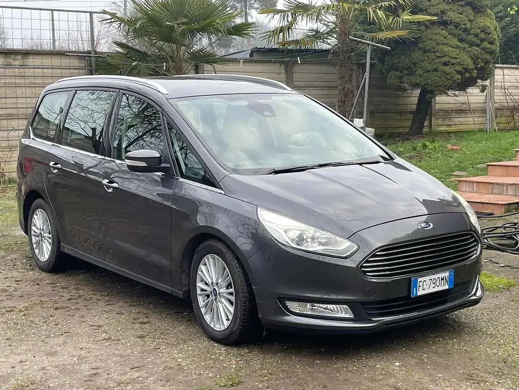 Usata Ford Galaxy Titanium S 180 CV (132 kW) 2016 Grigio Monovolume