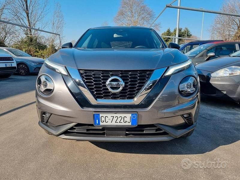 Usata Nissan Juke 117 CV (86 kW) 2020 Grigio SUV