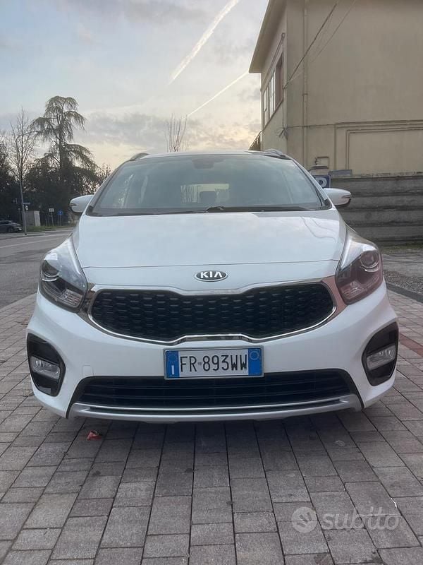 Bianco Usata 2018 Kia Carens Monovolume | 9900 € (Ottimo prezzo) - Immagine 1/4