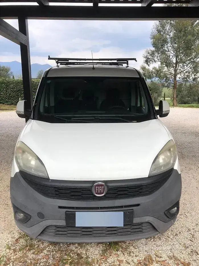 Usata Fiat Doblò 95 CV (69 kW) 2017 Bianco Monovolume