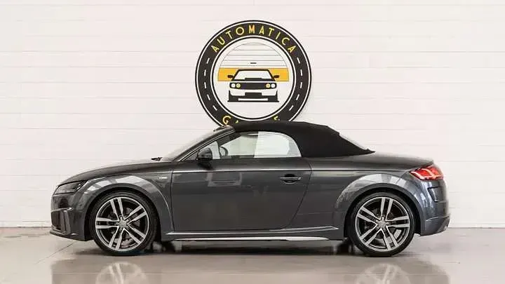 Usata Audi TT Roadster 197 CV (144 kW) 2020 Grigio scuro Cabrio