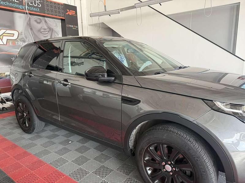 Usata 2017 Land Rover Discovery Sport SE SUV | 13.800 € (Super prezzo) - Immagine 1/4