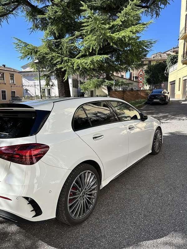 Usata Mercedes A200 AMG Line Premium Plus 163 CV (119 kW) 2023 Berlina