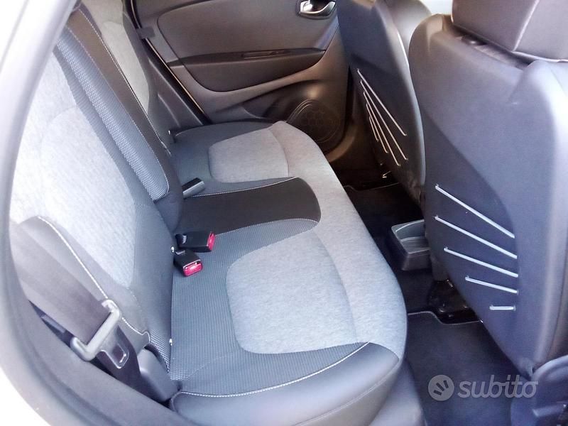 Usata Renault Captur 90 CV (66 kW) 2019 Grigio SUV