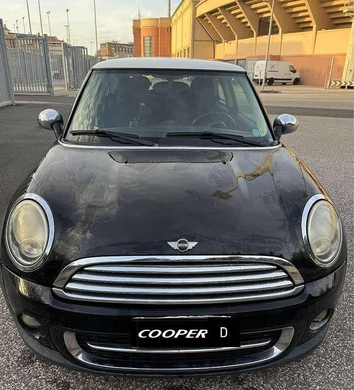 Usata Mini Cooper D 112 CV (82 kW) 2011 Nero Utilitaria