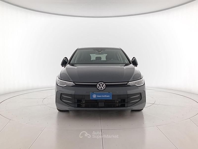 Usata VW Golf VIII Edition 116 CV (85 kW) 2024 Dolphin grey metallizzato Berlina