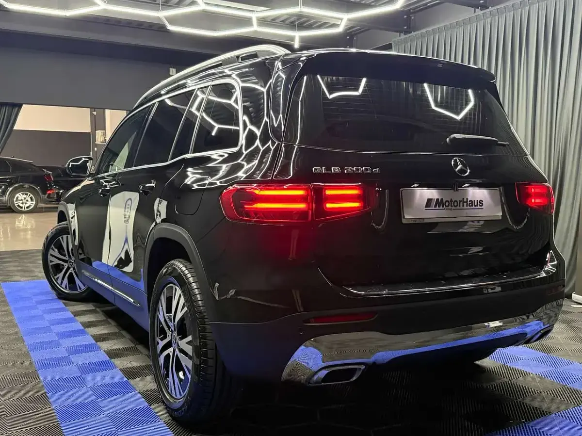 Usata Mercedes GLB200 Advanced Plus 150 CV (110 kW) 2024 Nero SUV
