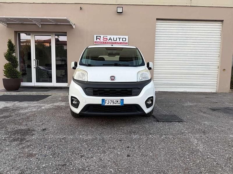Usata Fiat Qubo Easy 80 CV (58 kW) 2017 Bianco Monovolume