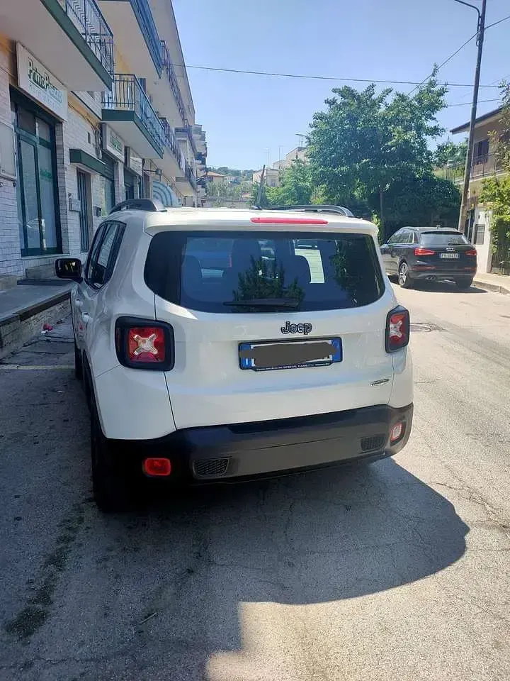 Usata Jeep Renegade Longitude 120 CV (88 kW) 2016 Other SUV