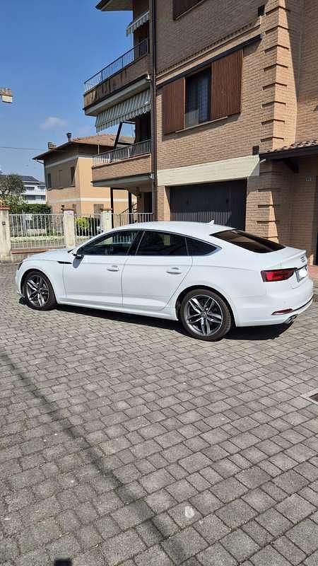 Usata Audi A5 Sportback Ambiente 190 CV (139 kW) 2019 Utilitaria
