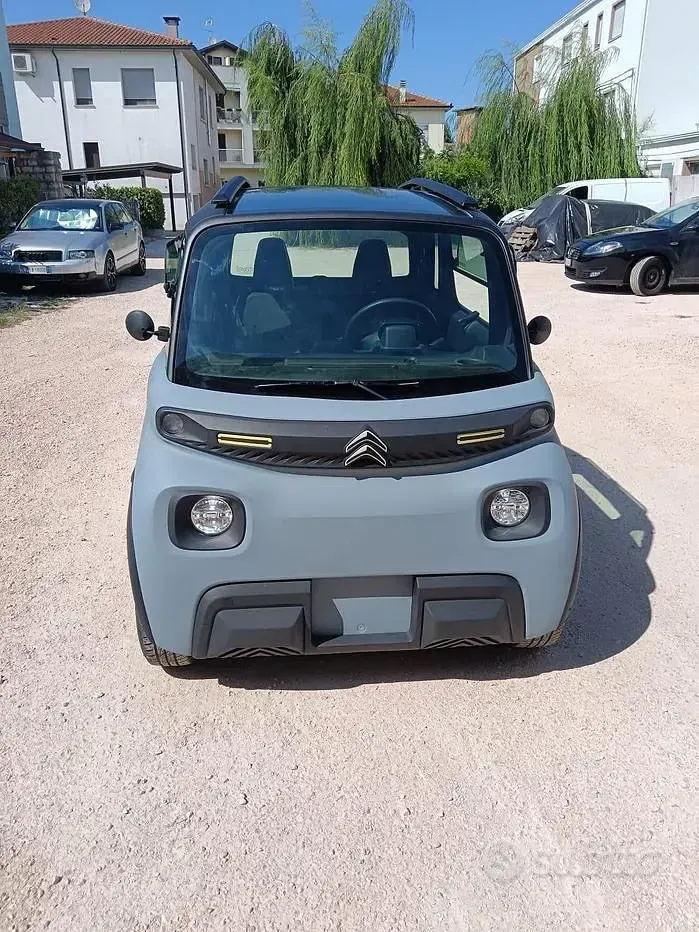 Usata Citroën AMI Tonic 2023 Grigio