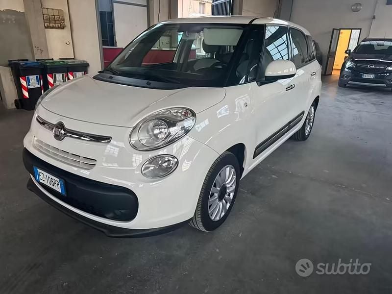 Usata Fiat 500L Business 120 CV (88 kW) 2015 Bianco Monovolume