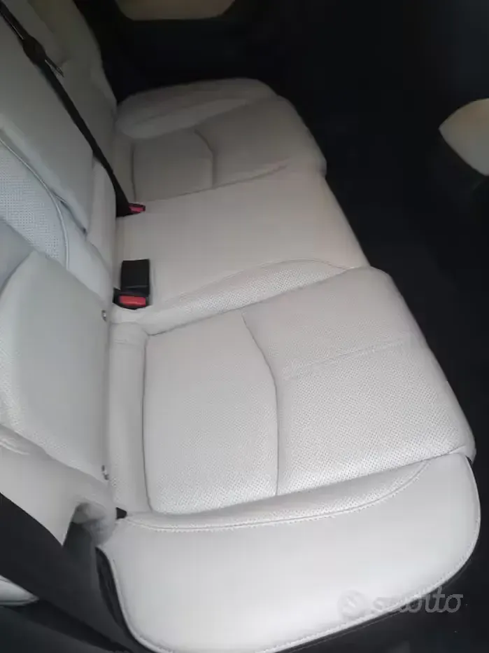 Usata Mazda 3 Exceed 105 CV (77 kW) 2018 Grigio Berlina