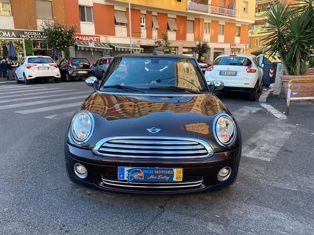 Usata Mini Cooper Cabriolet 122 CV (89 kW) 2010 Bordeaux Cabrio