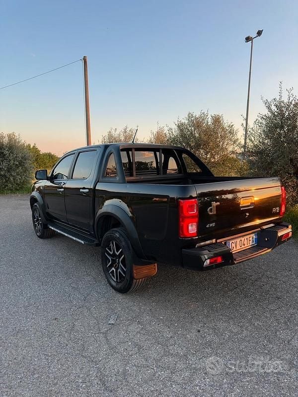 Usata DR DR2 136 CV (100 kW) 2024 Nero Utilitaria