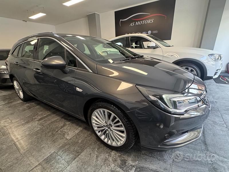 Usata Opel Astra Innovation 110 CV (80 kW) 2016 Grigio Station wagon