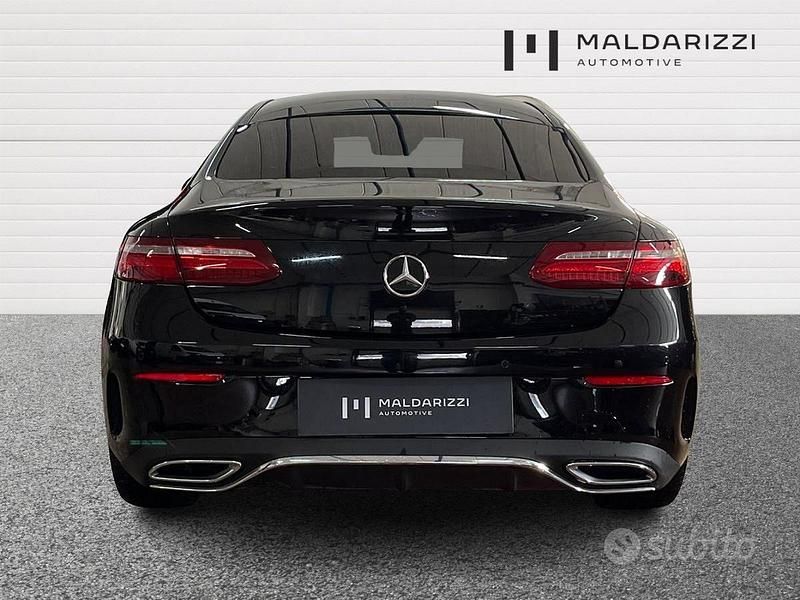 Käytetty Mercedes 220 Premium Plus 194 HP (142 kW) 2017 Musta Coupe - kaksiovinen