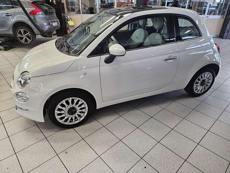 Usata Fiat 500 Lounge 69 CV (50 kW) 2017 Bianco pastello Utilitaria
