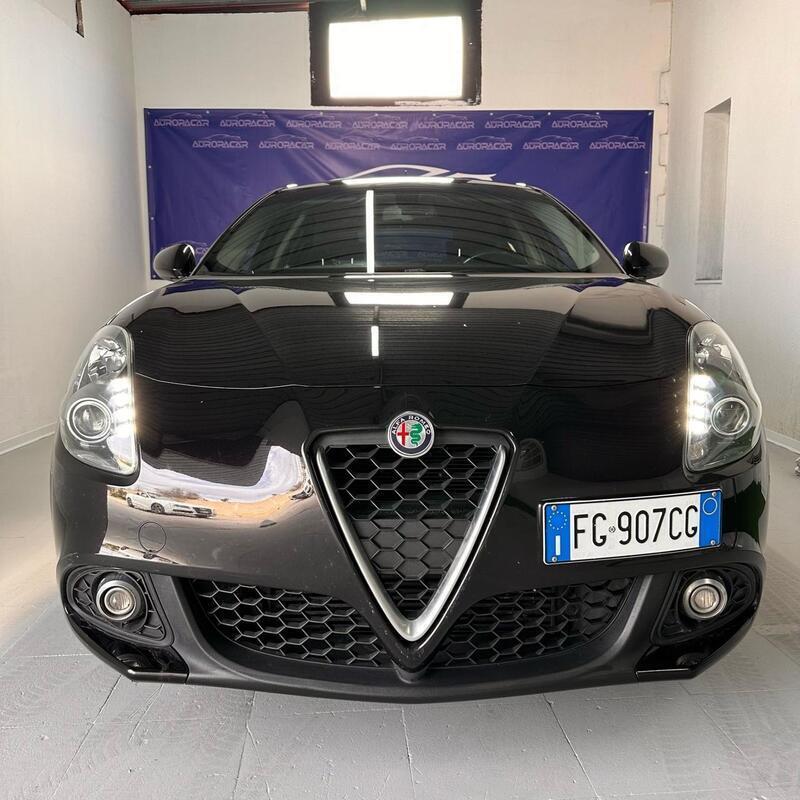 Usato 2017 Alfa Romeo Giulietta 1.6 Diesel 120 CV (12.500 €)