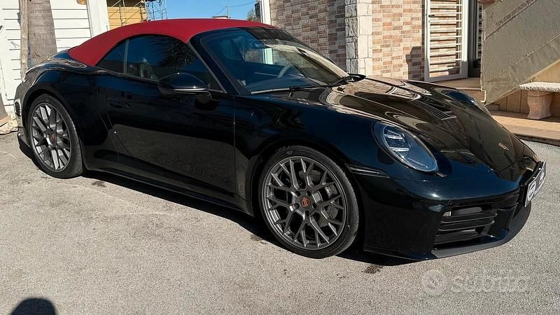 Usata Porsche 911 Carrera Cabriolet 394 CV (289 kW) 2025 Nero Cabrio