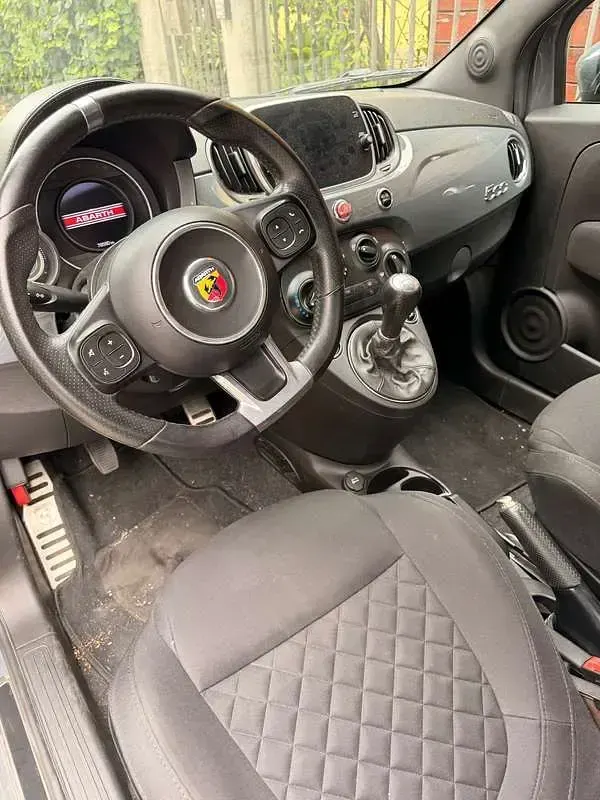 Usata Abarth 595 144 CV (105 kW) 2021 Grigio Utilitaria