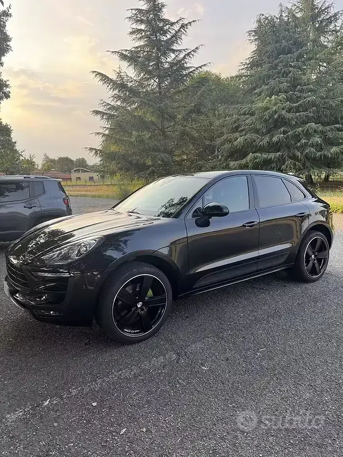 Usata Porsche Macan 252 CV (185 kW) 2016 Nero SUV
