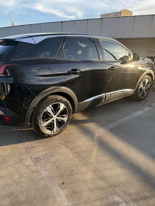 Usata Peugeot 3008 Allure 131 CV (96 kW) 2019 SUV