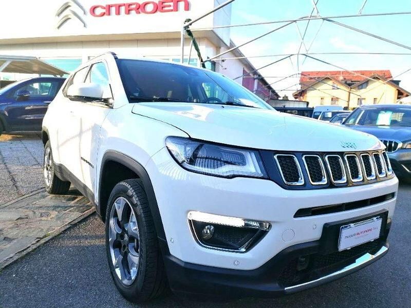 Bianco Usata 2018 Jeep Compass Limited SUV | 17.450 € (Buon prezzo) - Immagine 1/4