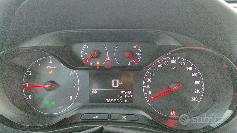 Usata Opel Crossland X Edition 110 CV (80 kW) 2022 Other SUV