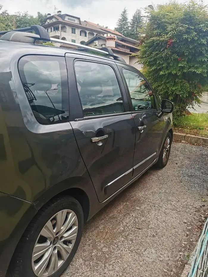 Usata Citroën C3 Picasso 92 CV (67 kW) 2013 Grigio Monovolume