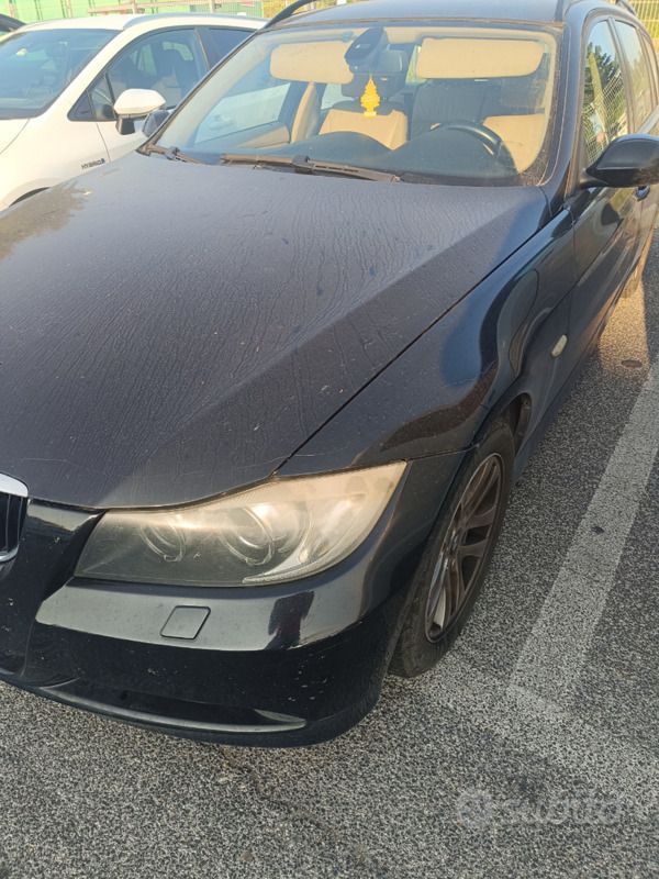 Usata 2007 BMW 320 Station wagon | 3600 € (Ottimo prezzo) - Immagine 1/4