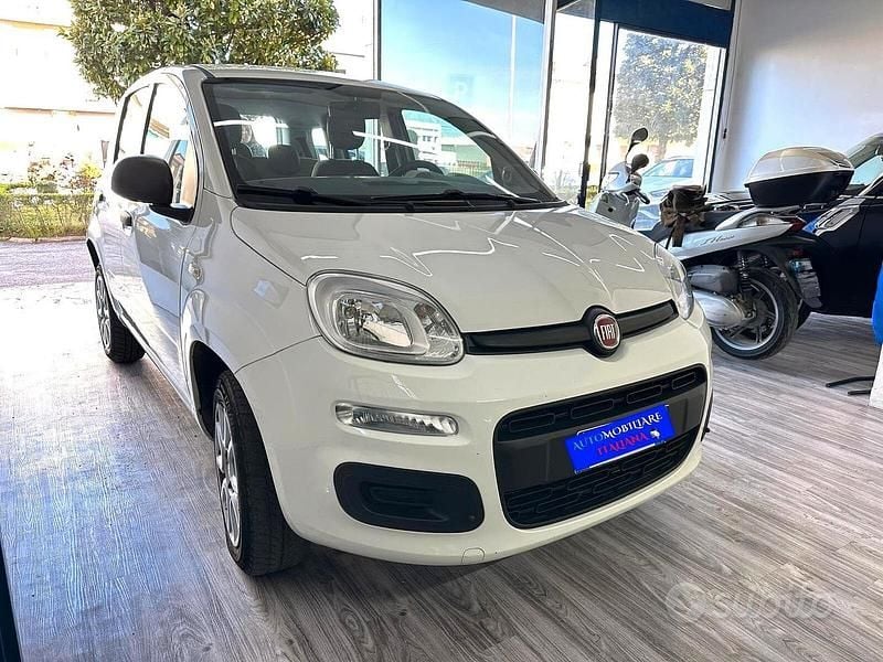 Usata Fiat Panda Easy 85 CV (62 kW) 2016 Bianco Utilitaria