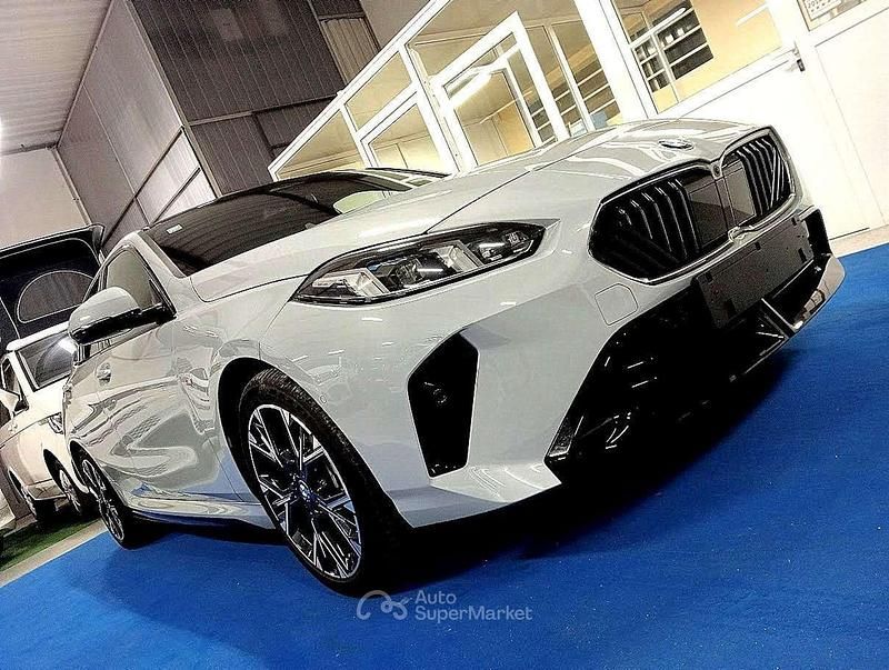 Usata BMW 120 M Sport 170 CV (125 kW) 2025 Grigio Utilitaria