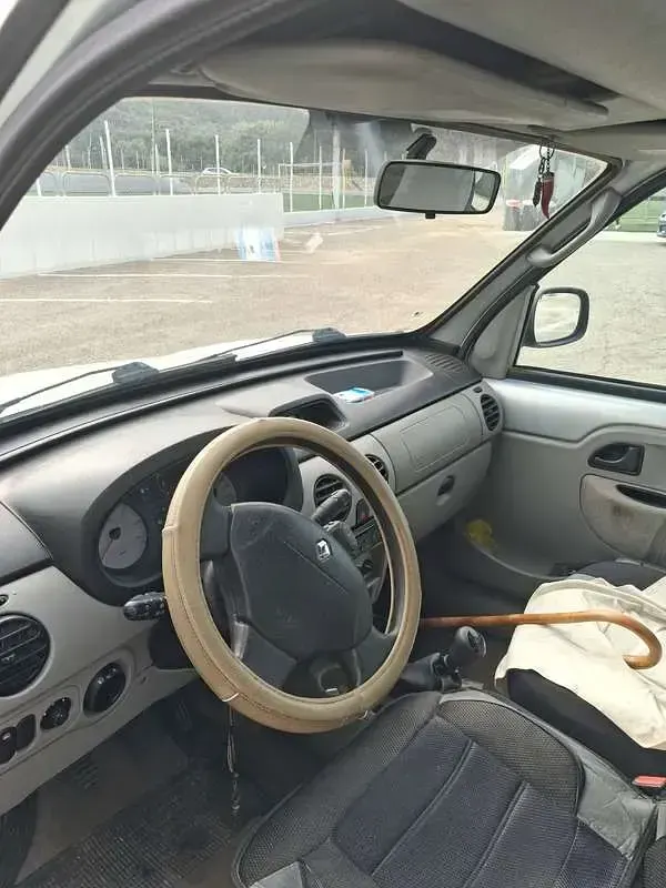 Usata Renault Kangoo Expression 82 CV (60 kW) 2003 Monovolume