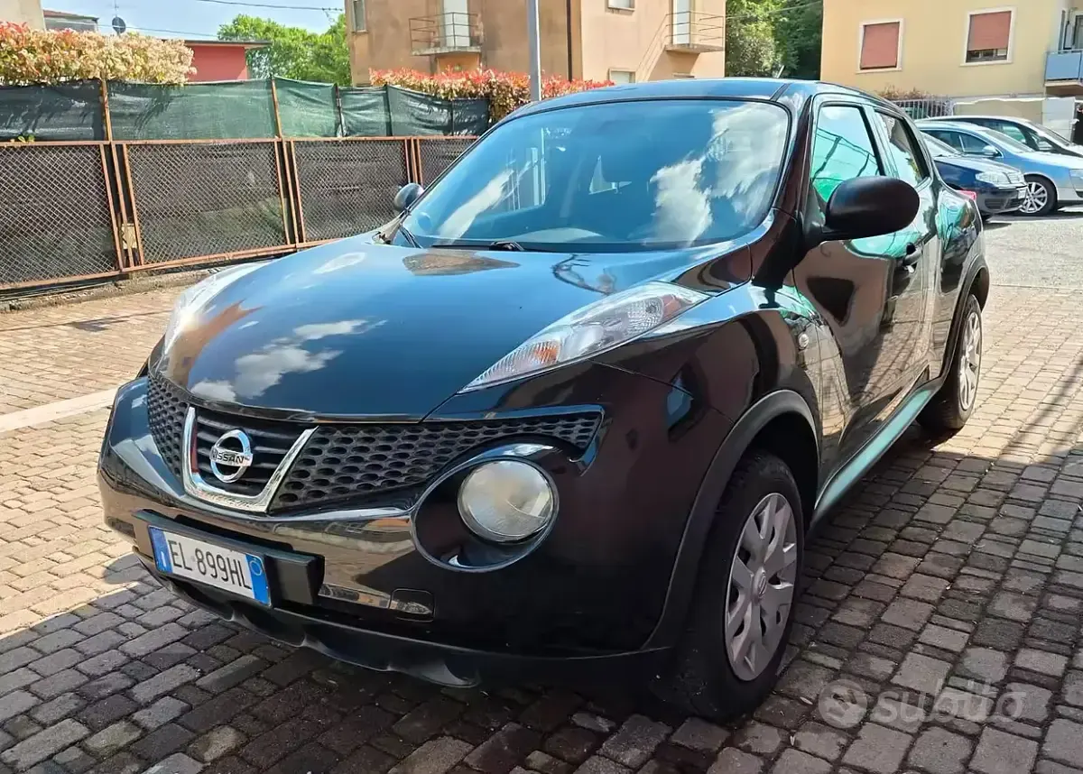 Usata Nissan Juke 110 CV (80 kW) 2012 Nero SUV