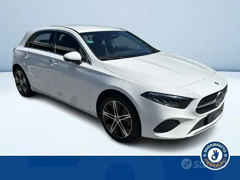 Nuova Mercedes A250 Advanced Plus 217 CV (159 kW) 2026 Bianco Berlina