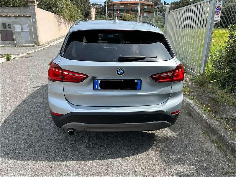 Usata BMW X1 150 CV (110 kW) 2017 Argento SUV