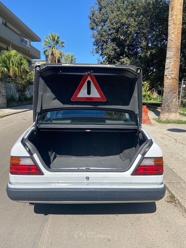 Usata Mercedes G350 122 CV (89 kW) 1991 Bianco SUV