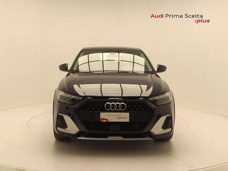 Usata Audi A1 Admired 110 CV (80 kW) 2021 Blu firmamento SUV