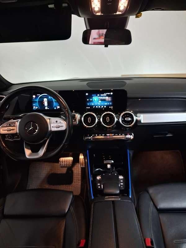 Usata Mercedes GLB200 Premium 150 CV (110 kW) 2021 Grigio SUV